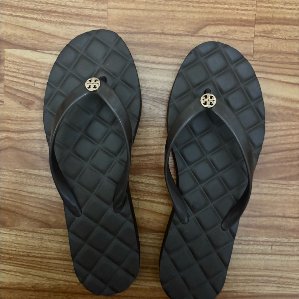 Tory Burch Quilted Brown Sandals